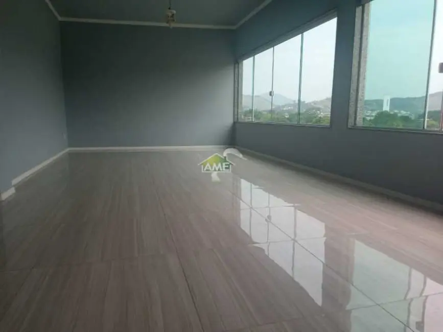 Foto 2 de Casa com 2 quartos à venda, 140m2 em Santíssimo, Rio De Janeiro - RJ
