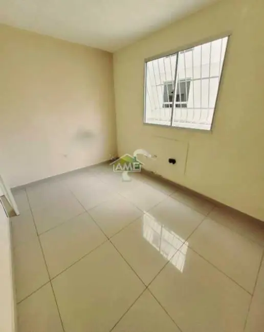 Apartamento com 2 quartos para alugar, 42m2 em Guaratiba, Rio De Janeiro - RJ - imagem 4 Foto 4 de Apartamento com 2 quartos para alugar, 42m2 em Guaratiba, Rio De Janeiro - RJ