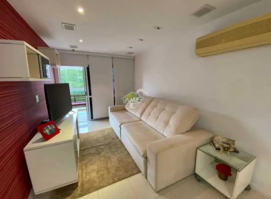 Apartamento com 3 quartos para alugar, 129m2 em Barra da Tijuca, Rio De Janeiro - RJ - imagem 8 Foto 8 de Apartamento com 3 quartos para alugar, 129m2 em Barra da Tijuca, Rio De Janeiro - RJ