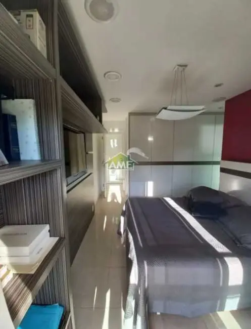 Apartamento com 3 quartos para alugar, 129m2 em Barra da Tijuca, Rio De Janeiro - RJ - imagem 4 Foto 4 de Apartamento com 3 quartos para alugar, 129m2 em Barra da Tijuca, Rio De Janeiro - RJ