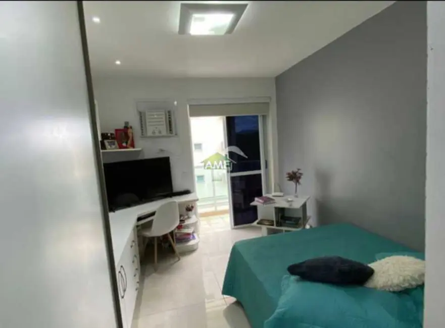Apartamento com 3 quartos para alugar, 129m2 em Barra da Tijuca, Rio De Janeiro - RJ - imagem 7 Foto 7 de Apartamento com 3 quartos para alugar, 129m2 em Barra da Tijuca, Rio De Janeiro - RJ