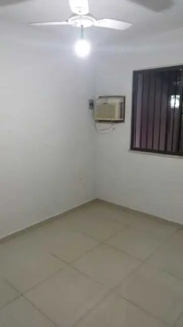 Foto 16 de Casa com 2 quartos para alugar em Campo Grande, Rio De Janeiro - RJ