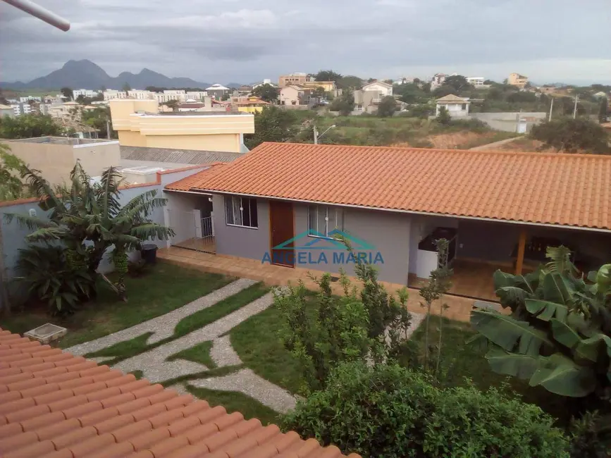 Foto 8 de Casa com 4 quartos à venda, 420m2 em Rio Das Ostras - RJ