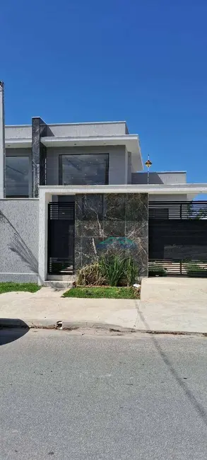 Casa com 3 quartos à venda em Rio Das Ostras - RJ - imagem 3 Foto 3 de Casa com 3 quartos à venda em Rio Das Ostras - RJ