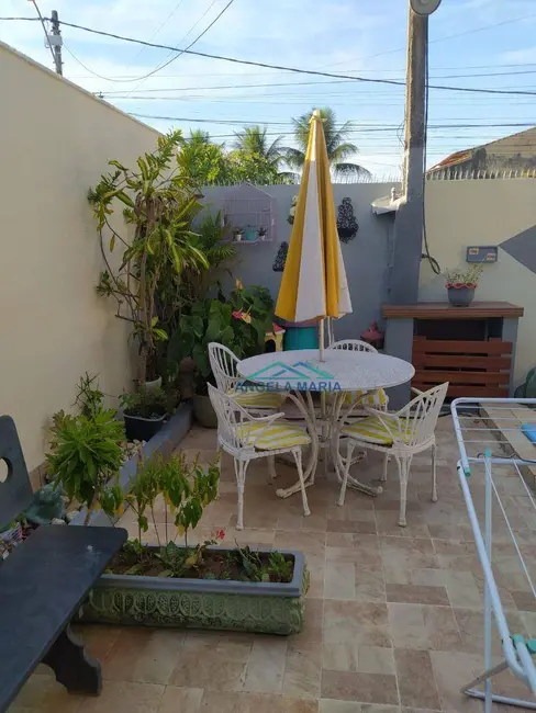 Foto 4 de Casa com 3 quartos à venda, 550m2 em Jardim Mariléa, Rio Das Ostras - RJ