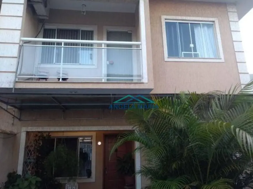 Foto 2 de Casa com 3 quartos à venda, 110m2 em Atlântica, Rio Das Ostras - RJ