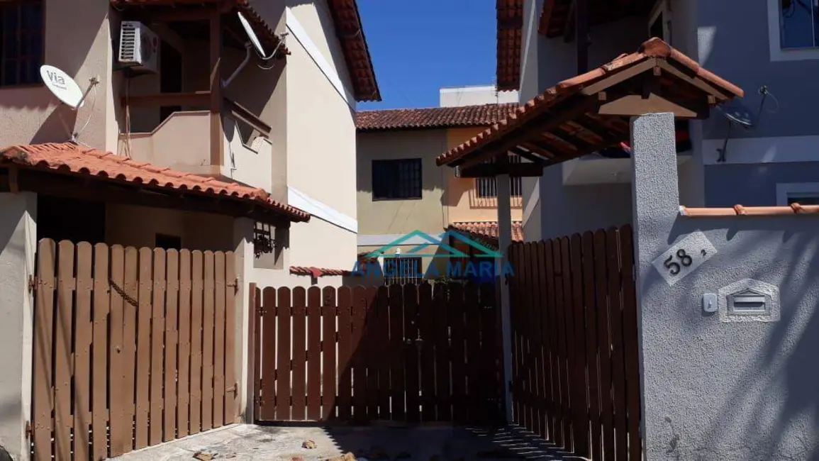 Casa com 2 quartos à venda em Ouro Verde, Rio Das Ostras - RJ - imagem 5 Foto 5 de Casa com 2 quartos à venda em Ouro Verde, Rio Das Ostras - RJ