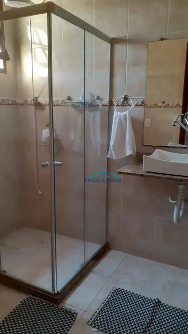 Casa com 2 quartos à venda em Ouro Verde, Rio Das Ostras - RJ - imagem 8 Foto 8 de Casa com 2 quartos à venda em Ouro Verde, Rio Das Ostras - RJ