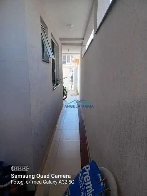 Foto 3 de Casa com 3 quartos à venda em Jardim Mariléa, Rio Das Ostras - RJ