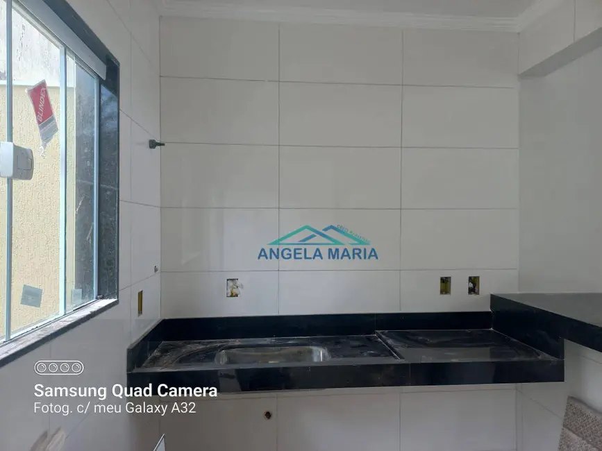 Foto 3 de Casa com 3 quartos à venda em Cidade Praiana, Rio Das Ostras - RJ