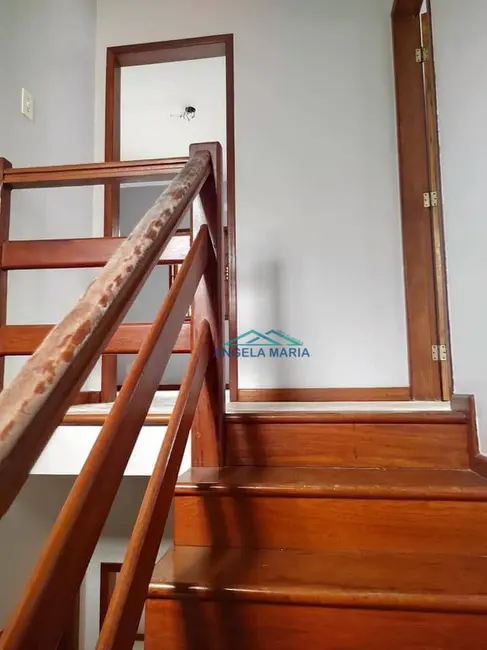 Foto 8 de Casa com 3 quartos à venda em Extensão do Bosque, Rio Das Ostras - RJ