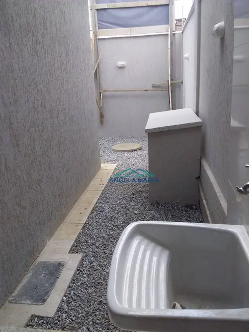 Foto 5 de Casa com 2 quartos à venda em Chácara Mariléa, Rio Das Ostras - RJ