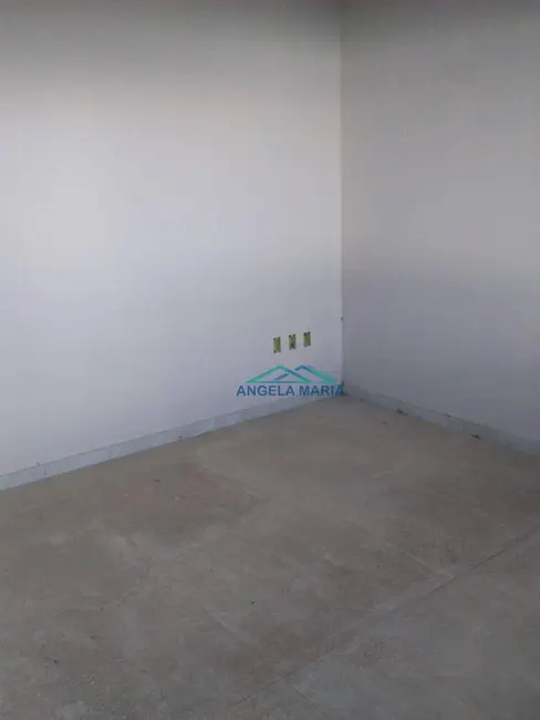 Foto 3 de Casa com 3 quartos à venda, 120m2 em Residencial Rio das Ostras, Rio Das Ostras - RJ