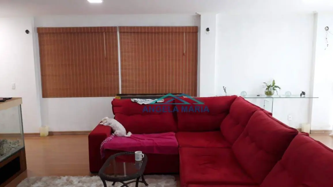 Foto 9 de Casa à venda, 210m2 em Rio Das Ostras - RJ