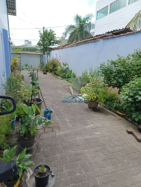 Casa com 4 quartos à venda, 280m2 em Village Rio das Ostras, Rio Das Ostras - RJ - imagem 4 Foto 4 de Casa com 4 quartos à venda, 280m2 em Village Rio das Ostras, Rio Das Ostras - RJ