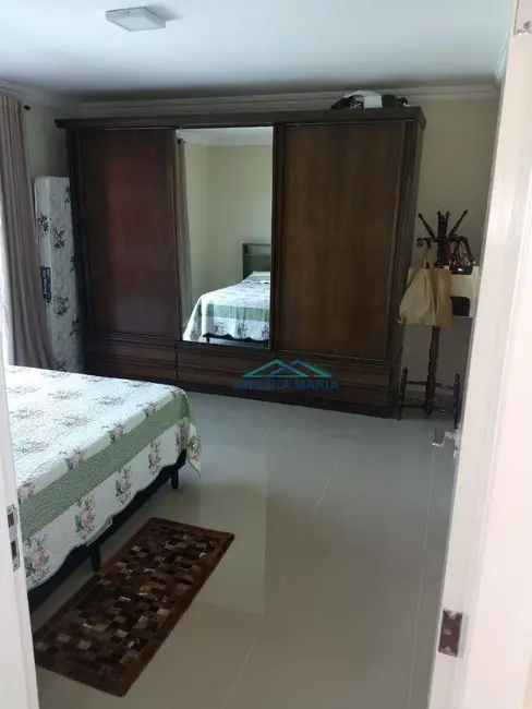 Foto 5 de Casa com 4 quartos à venda, 320m2 em Viverde I, Rio Das Ostras - RJ