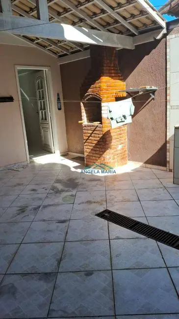 Foto 8 de Casa com 3 quartos à venda em Jardim Mariléa, Rio Das Ostras - RJ