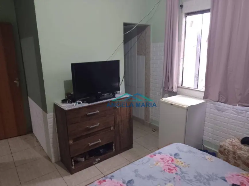 Foto 3 de Casa com 3 quartos à venda, 116m2 em Jardim Mariléa, Rio Das Ostras - RJ