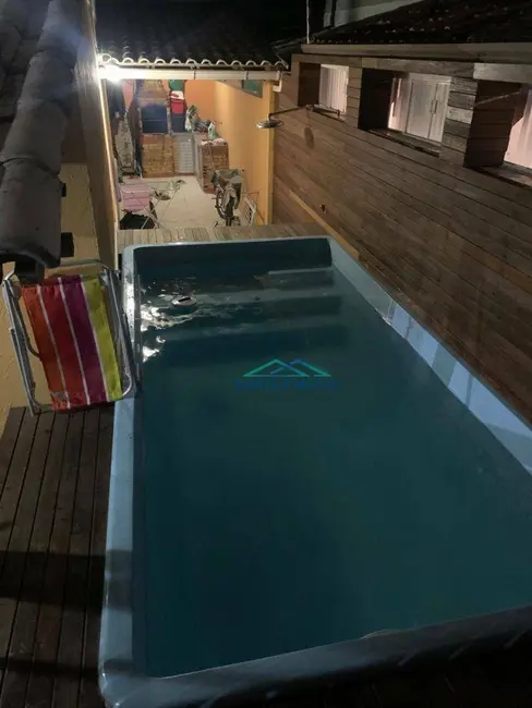 Foto 3 de Casa com 2 quartos à venda, 127m2 em Jardim Mariléa, Rio Das Ostras - RJ