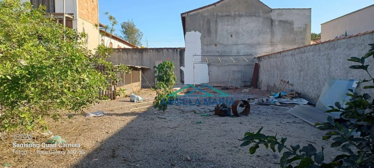 Foto 1 de Terreno / Lote à venda, 366m2 em Terra Firme, Rio Das Ostras - RJ