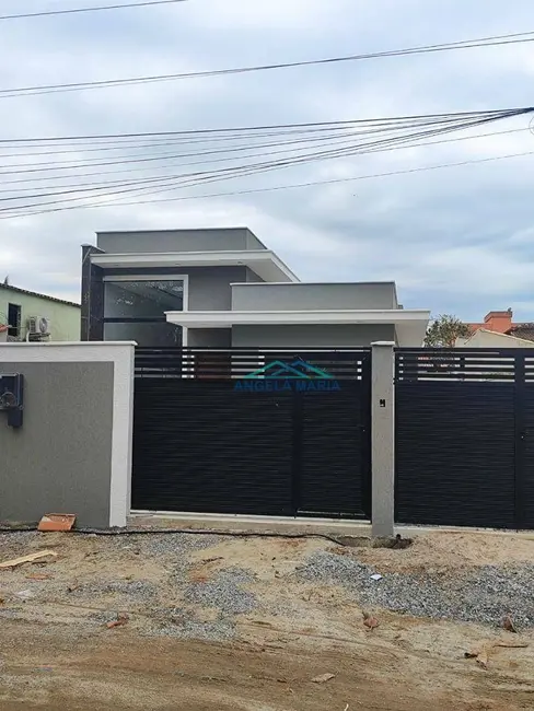 Casa com 2 quartos à venda, 65m2 em Mar Y Lago, Rio Das Ostras - RJ - imagem 4 Foto 4 de Casa com 2 quartos à venda, 65m2 em Mar Y Lago, Rio Das Ostras - RJ