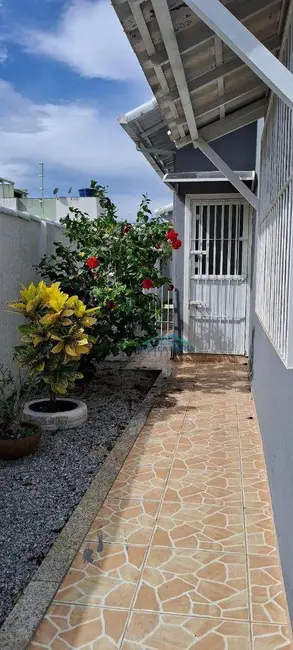 Foto 5 de Casa com 3 quartos à venda em Jardim Bela Vista, Rio Das Ostras - RJ