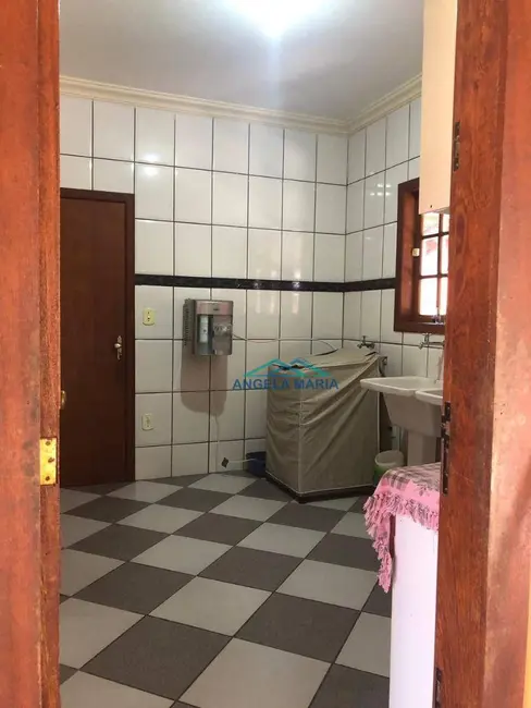 Foto 5 de Casa com 3 quartos à venda, 527m2 em Jardim Mariléa, Rio Das Ostras - RJ