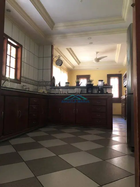 Foto 6 de Casa com 3 quartos à venda, 527m2 em Jardim Mariléa, Rio Das Ostras - RJ