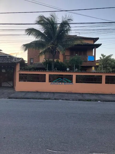 Foto 1 de Casa com 3 quartos à venda, 527m2 em Jardim Mariléa, Rio Das Ostras - RJ