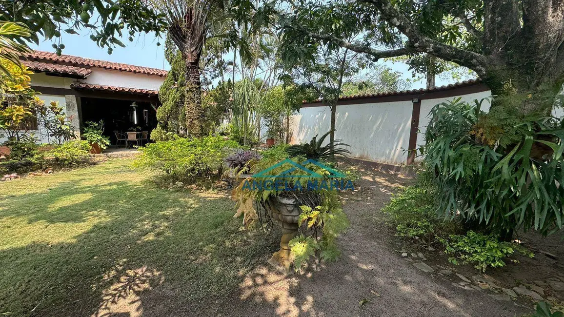 Foto 3 de Casa com 3 quartos à venda, 550m2 em Jardim Mariléa, Rio Das Ostras - RJ