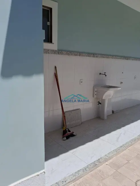 Foto 5 de Casa com 4 quartos à venda em Jardim Bela Vista, Rio Das Ostras - RJ