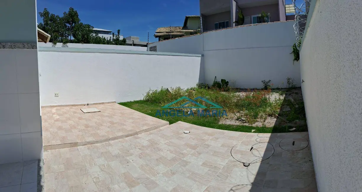 Foto 3 de Casa com 4 quartos à venda em Jardim Bela Vista, Rio Das Ostras - RJ