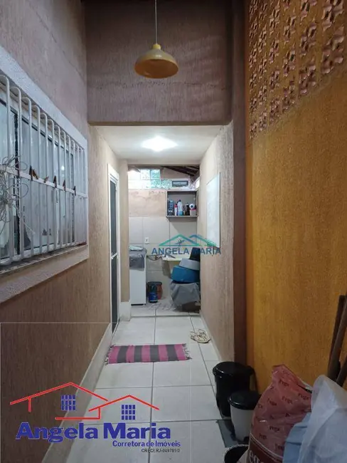 Foto 8 de Casa com 3 quartos à venda, 137m2 em Jardim Mariléa, Rio Das Ostras - RJ