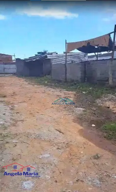 Foto 2 de Terreno / Lote à venda e para alugar em Rio Das Ostras - RJ
