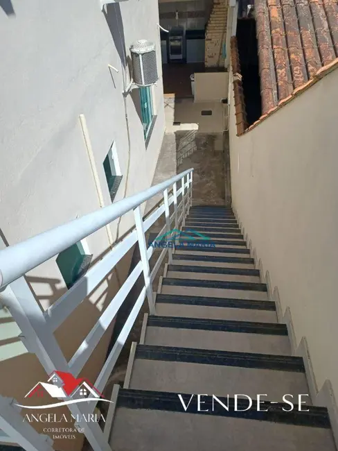 Foto 4 de Casa com 5 quartos à venda em Cidade Praiana, Rio Das Ostras - RJ