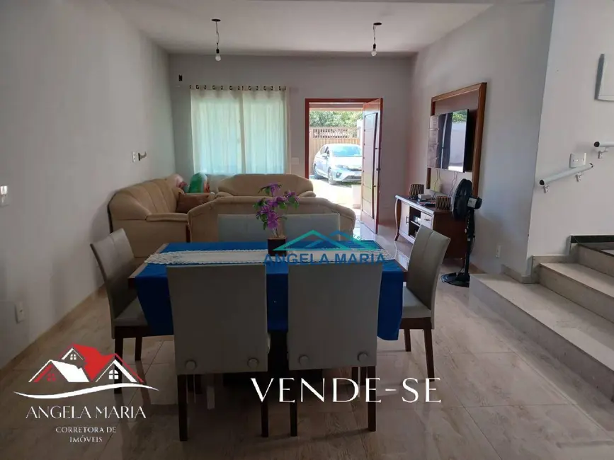 Foto 6 de Casa com 5 quartos à venda em Cidade Praiana, Rio Das Ostras - RJ