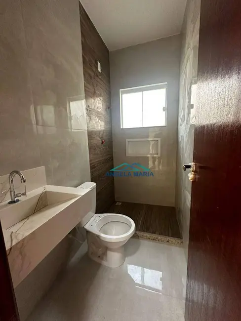 Foto 5 de Casa à venda em Rio Das Ostras - RJ