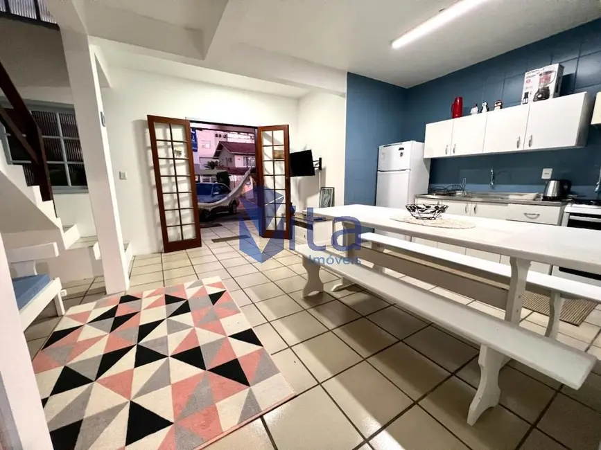 Apartamento com 3 quartos para alugar, 89m2 em Cachoeira do Bom Jesus, Florianopolis - SC - imagem 3 Foto 3 de Apartamento com 3 quartos para alugar, 89m2 em Cachoeira do Bom Jesus, Florianopolis - SC