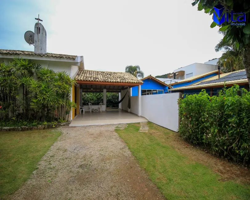 Foto 2 de Casa de Condomínio com 3 quartos à venda, 140m2 em Cachoeira do Bom Jesus, Florianopolis - SC
