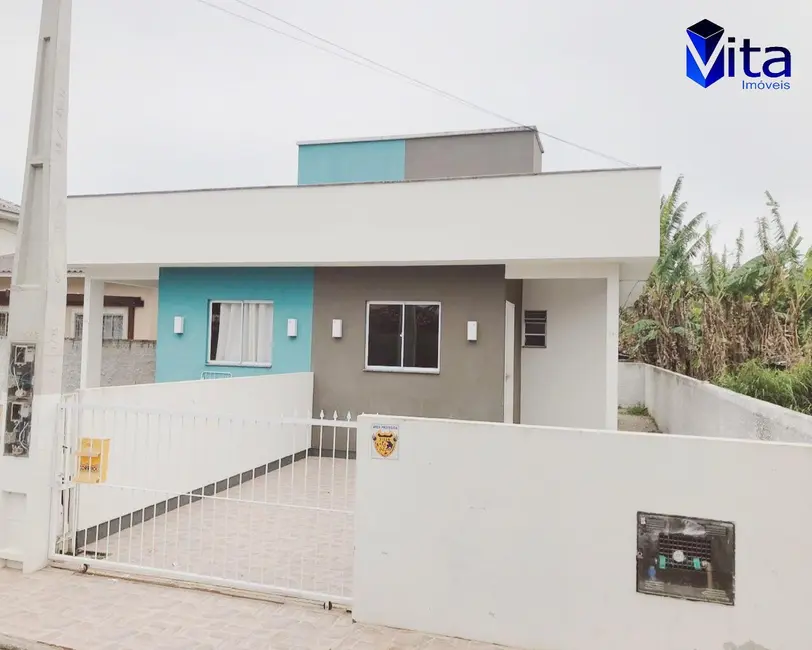 Foto 1 de Casa com 2 quartos para alugar, 80m2 em Vargem Grande, Florianopolis - SC