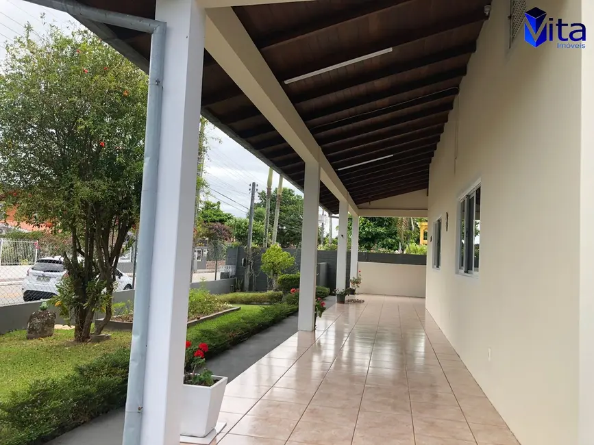 Foto 4 de Casa com 3 quartos à venda, 240m2 em Ponta das Canas, Florianopolis - SC