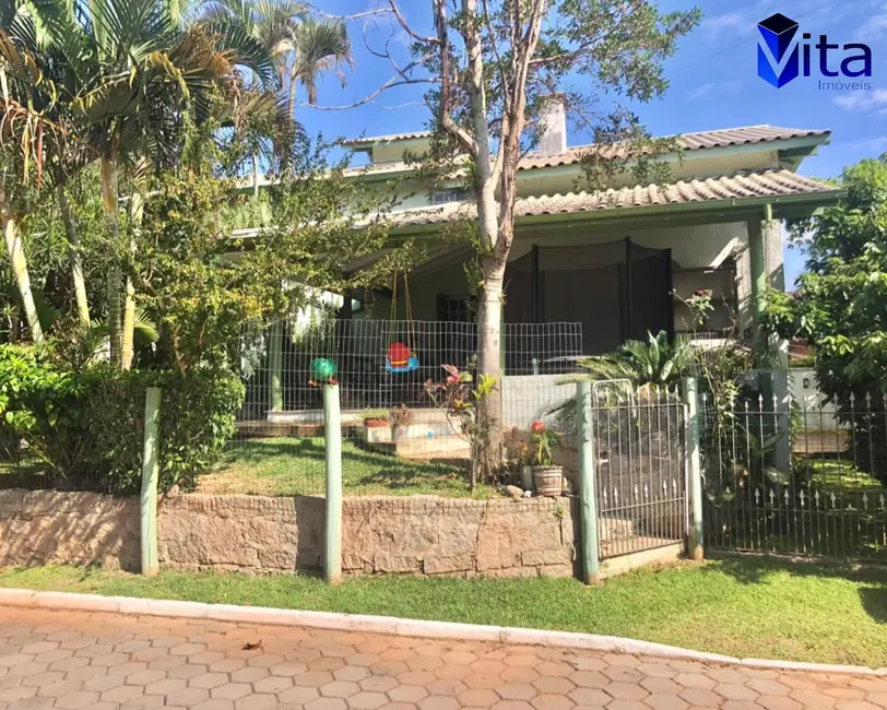 Foto 2 de Casa de Condomínio com 4 quartos à venda, 173m2 em Cachoeira do Bom Jesus, Florianopolis - SC