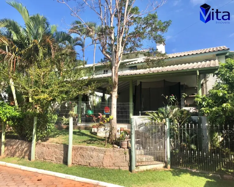 Foto 1 de Casa de Condomínio com 4 quartos à venda, 173m2 em Cachoeira do Bom Jesus, Florianopolis - SC