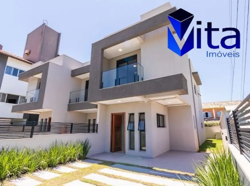Foto 1 de Casa com 3 quartos à venda, 130m2 em Ponta das Canas, Florianopolis - SC