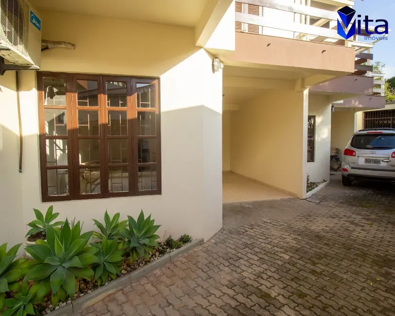 Foto 3 de Apartamento com 3 quartos para alugar, 100m2 em Cachoeira do Bom Jesus, Florianopolis - SC