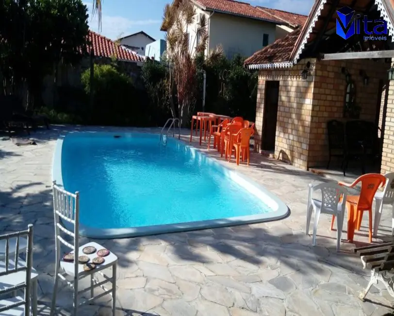 Foto 1 de Casa com 5 quartos à venda, 800m2 em Florianopolis - SC