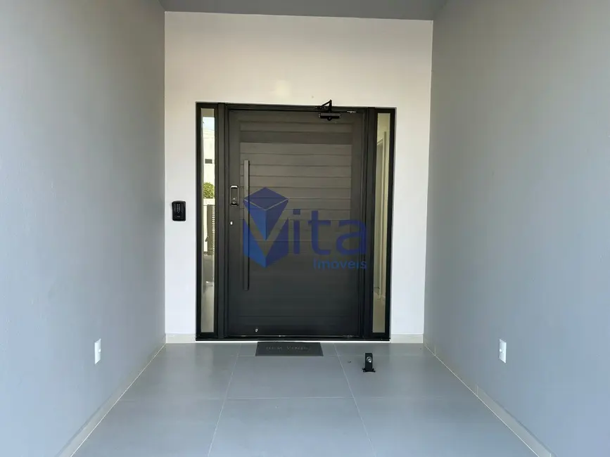 Apartamento com 1 quarto para alugar, 55m2 em Cachoeira do Bom Jesus, Florianopolis - SC - imagem 2 Foto 2 de Apartamento com 1 quarto para alugar, 55m2 em Cachoeira do Bom Jesus, Florianopolis - SC