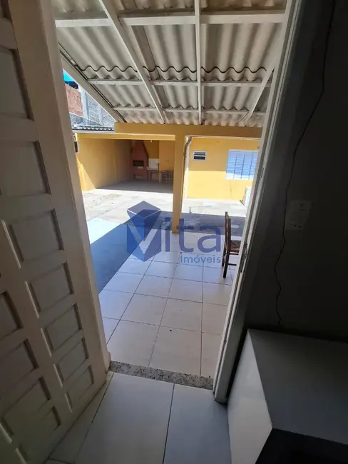 Casa com 2 quartos para alugar, 80m2 em Cachoeira do Bom Jesus, Florianopolis - SC - imagem 2 Foto 2 de Casa com 2 quartos para alugar, 80m2 em Cachoeira do Bom Jesus, Florianopolis - SC