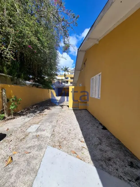 Casa com 2 quartos para alugar, 80m2 em Cachoeira do Bom Jesus, Florianopolis - SC - imagem 2 Foto 2 de Casa com 2 quartos para alugar, 80m2 em Cachoeira do Bom Jesus, Florianopolis - SC
