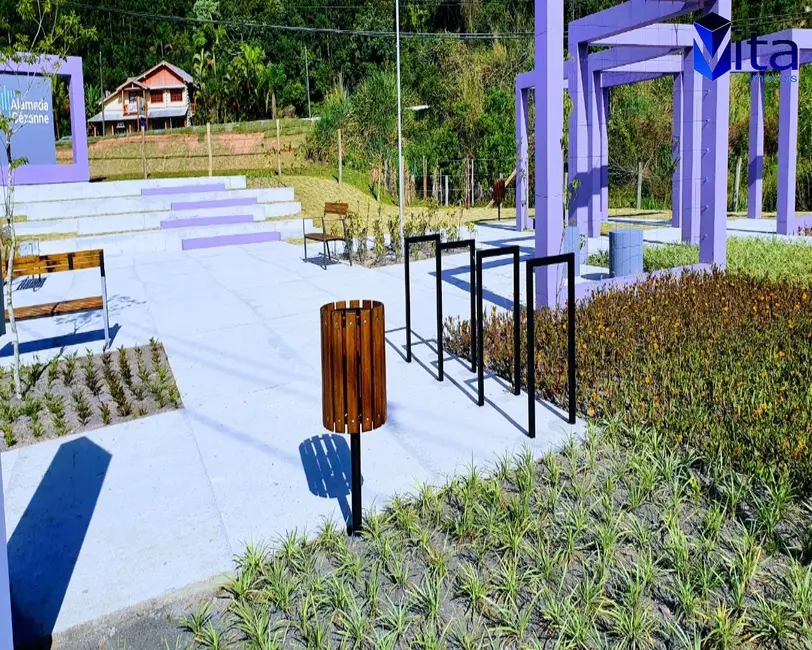 Foto 3 de Terreno / Lote à venda, 360m2 em Canasvieiras, Florianopolis - SC